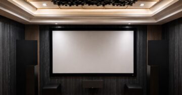 Epson EH-LS12000B Home Theater พร้อมจอ OS Screen 100 นิ้ว หลังการติดตั้งและ Video Calibration โดย HDT จังหวัดชลบุรี